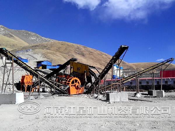 山西客戶(hù)制砂生產(chǎn)線現(xiàn)場(chǎng)