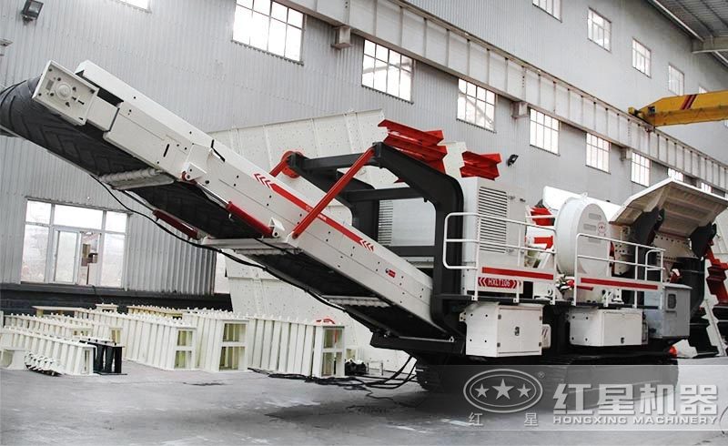 流動式石子粉碎機：履帶液壓驅動，遙控一鍵行走