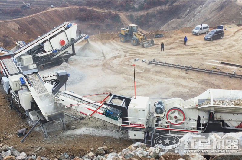 河北石家莊時(shí)產(chǎn)300噸混凝土移動(dòng)破碎生產(chǎn)線 河北石家莊時(shí)產(chǎn)300噸混凝土移動(dòng)破碎生產(chǎn)線