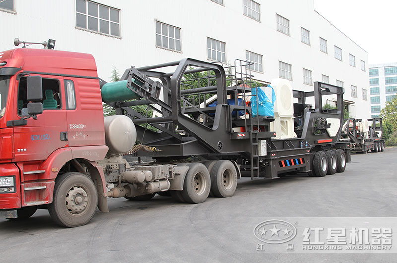 日產3000噸環(huán)保移動磕沙機發(fā)貨