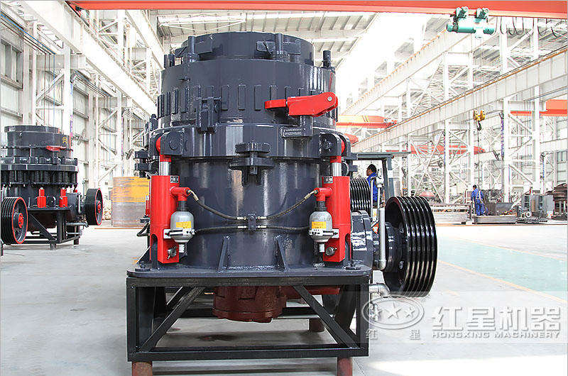 全液壓圓錐破碎機GYS300，出料粒形更好