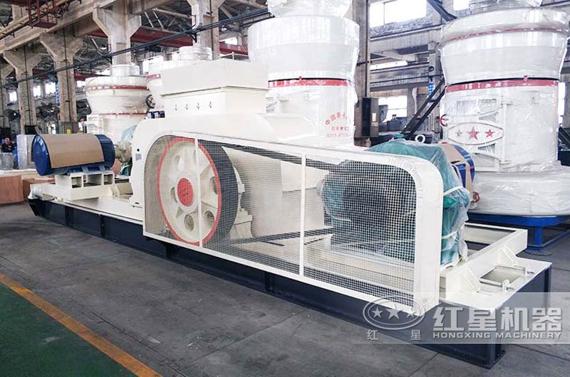 對輥式破碎機,制砂成本低,維修費用少 對輥式破碎機,制砂成本低,維修費用少