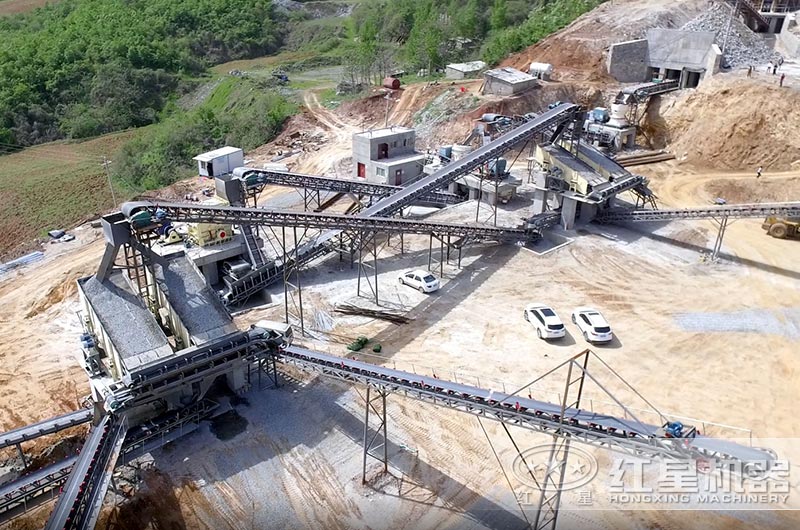 日產(chǎn)萬(wàn)噸玄武巖破碎整形生產(chǎn)線 日產(chǎn)萬(wàn)噸玄武巖破碎整形生產(chǎn)線