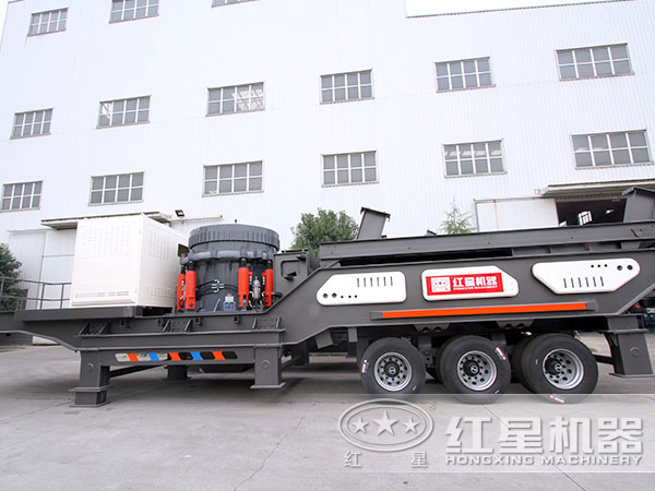 大型車載移動破碎機(jī) 大型車載移動破碎機(jī)