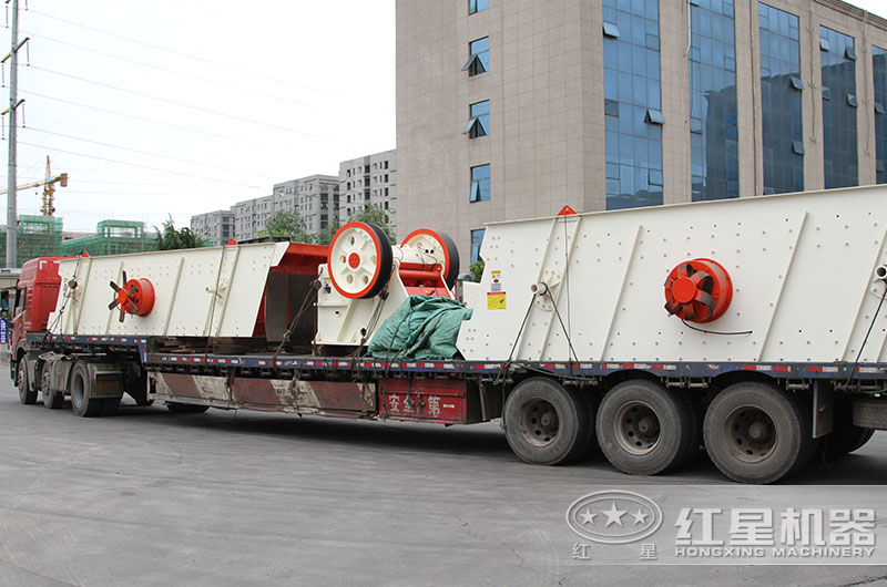 小型粉碎機設備發貨 小型粉碎機設備發貨