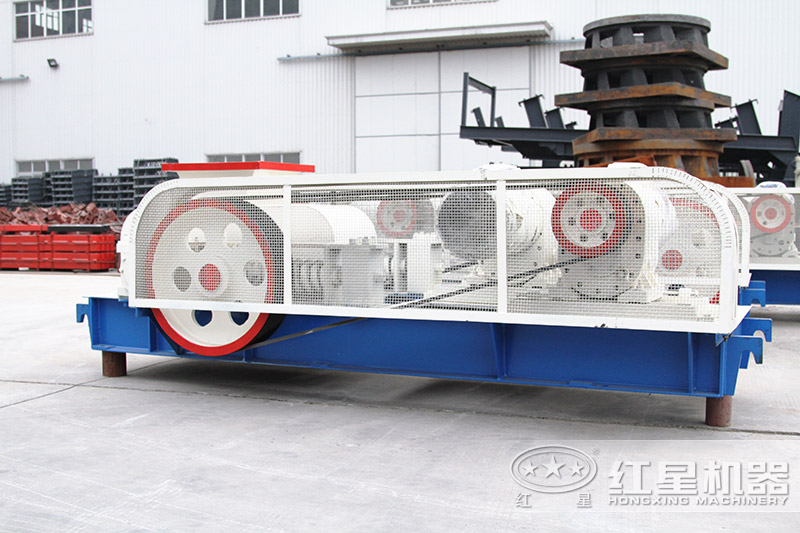 對輥破碎機(jī) 對輥破碎機(jī)