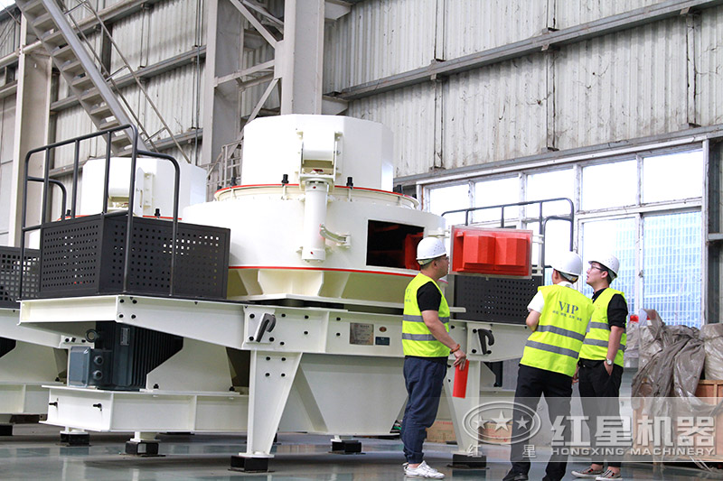 用戶(hù)到廠考察卵石制砂設(shè)備