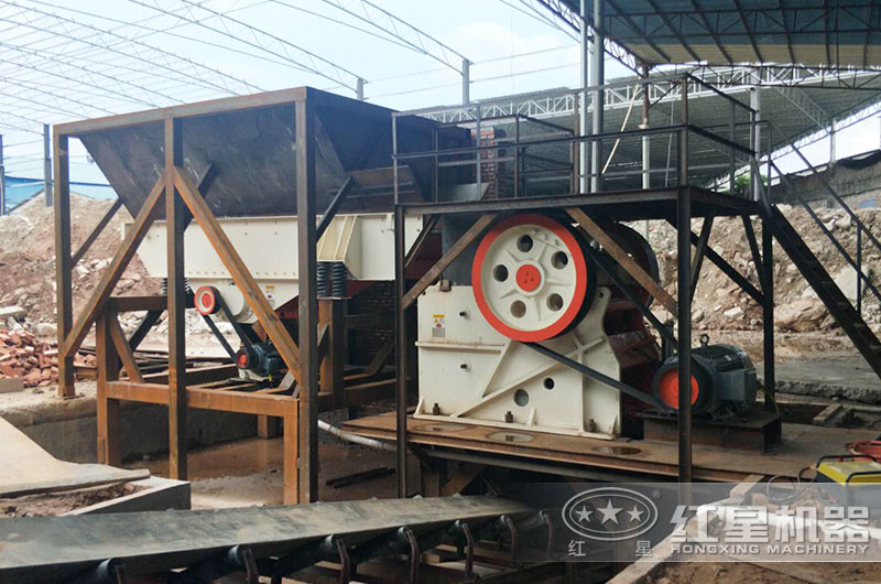 河南客戶69鄂破生產現場,時產160噸 河南客戶69鄂破生產現場,時產160噸