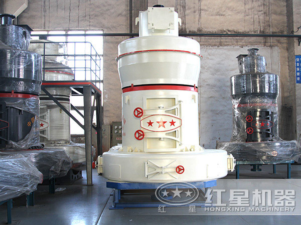 白堊磨粉機(jī)實(shí)拍 白堊磨粉機(jī)實(shí)拍