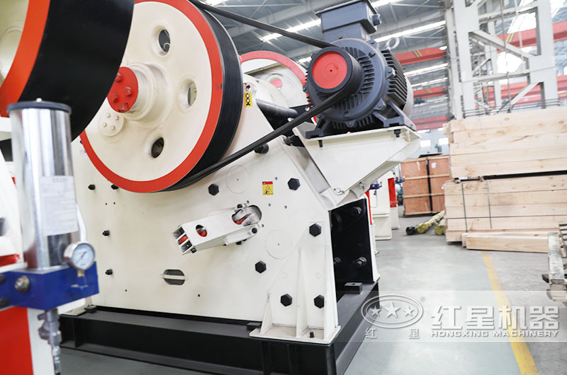 顎式破碎機(jī) 顎式破碎機(jī)