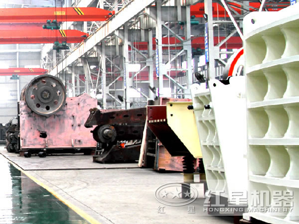 碎石機生產(chǎn)車間 碎石機生產(chǎn)車間