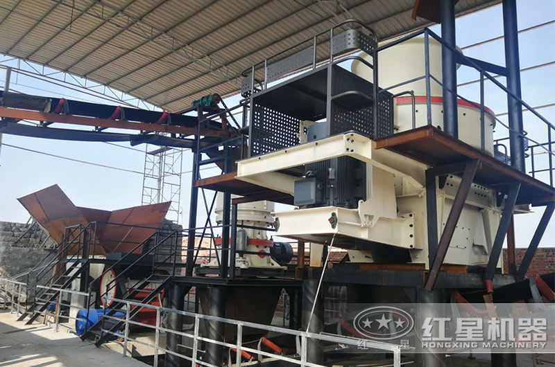 立式?jīng)_擊制砂機(jī)作業(yè)現(xiàn)場(chǎng)實(shí)拍 立式?jīng)_擊制砂機(jī)作業(yè)現(xiàn)場(chǎng)實(shí)拍