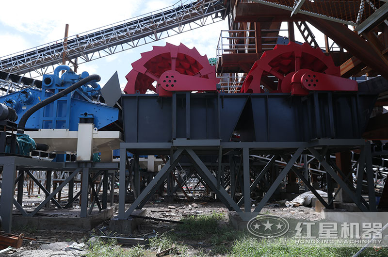 水洗砂加工現(xiàn)場(chǎng) 水洗砂加工現(xiàn)場(chǎng)